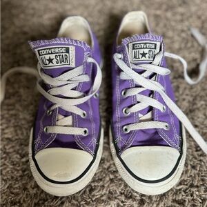 Purple converse - size 2Y
